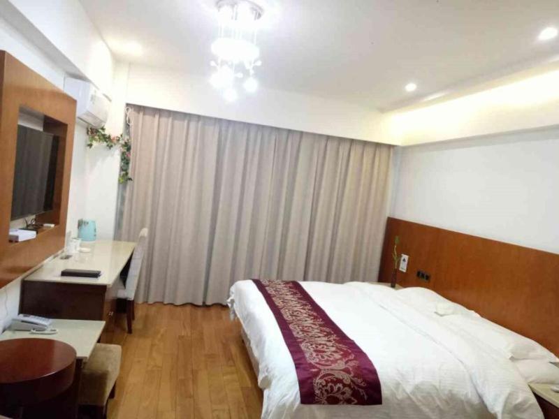 Greentree Inn Ziyang Lezhi Government Tianchi Town Express Hotel Zewnętrze zdjęcie