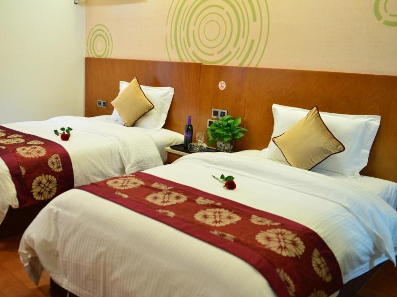 Greentree Inn Ziyang Lezhi Government Tianchi Town Express Hotel Zewnętrze zdjęcie